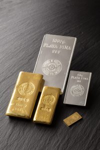lingotes de oro y plata